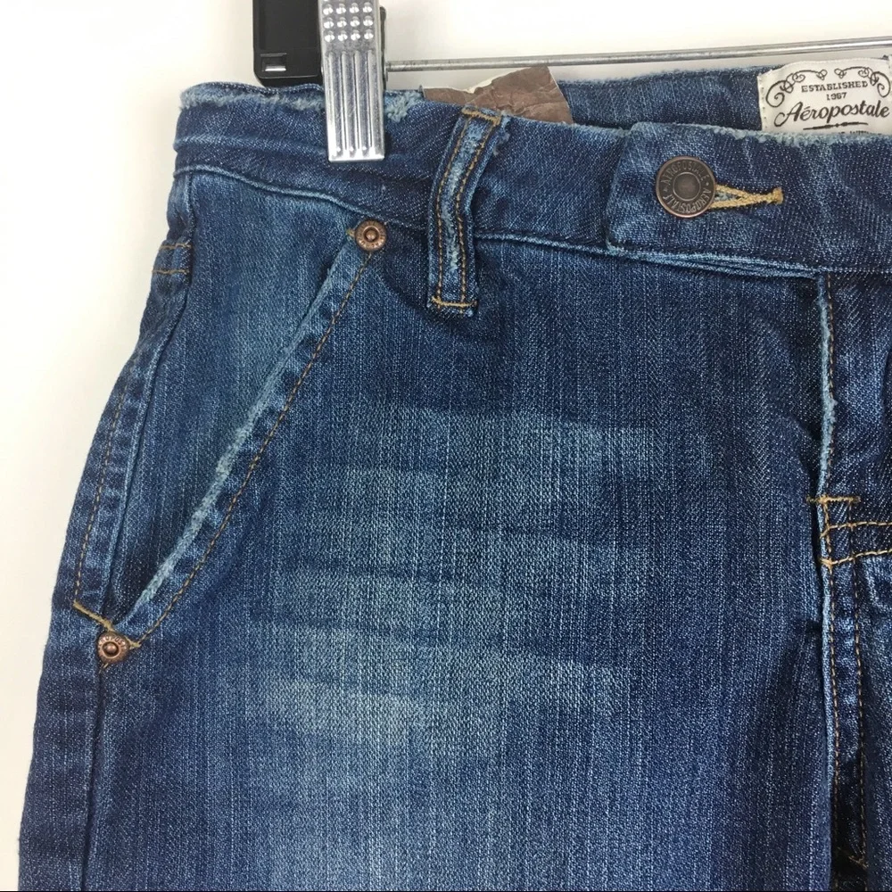 NEW Aeropostale Womens Blue‎ Denim Long Bermuda Shorts Size 3 4